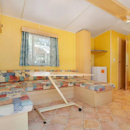 23.mobil-home Option Clim-5pers * Calviac