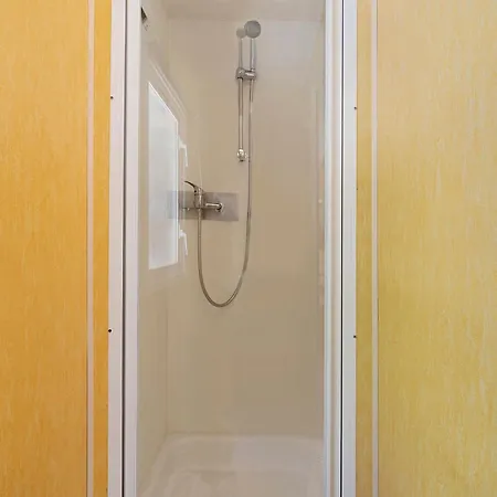 Feriehus 23.mobil-home Option Clim-5pers Calviac